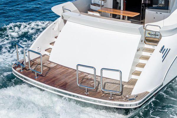 72' 2023 Massimo Marine Sunbird Motoryacht