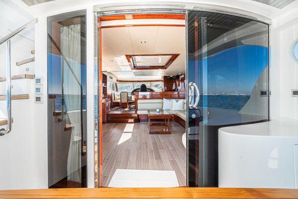 72' 2023 Massimo Marine Sunbird Motoryacht