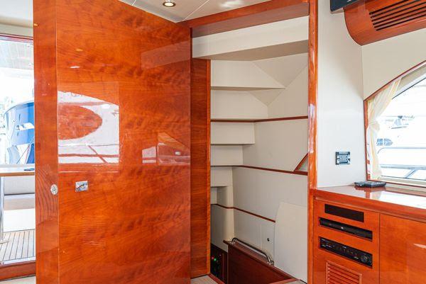 72' 2023 Massimo Marine Sunbird Motoryacht