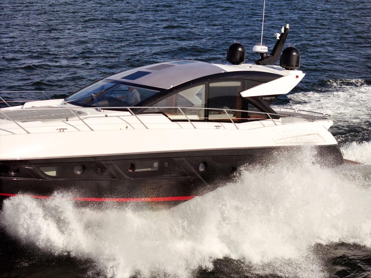 57' 2019 Sunseeker Predator 57