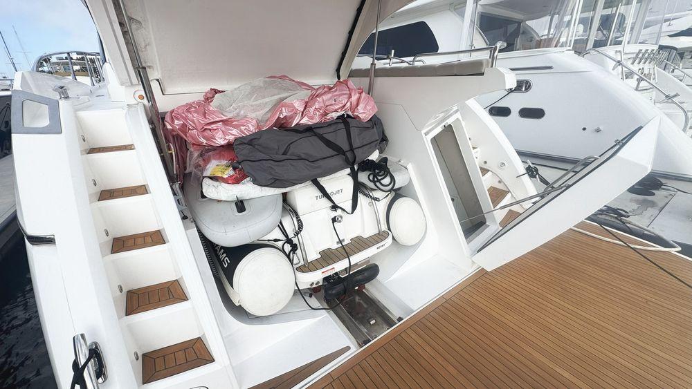 57' 2019 Sunseeker Predator 57