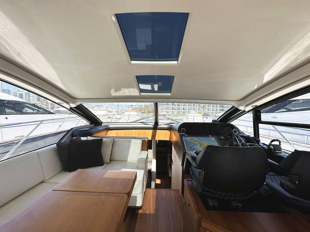 57' 2019 Sunseeker Predator 57