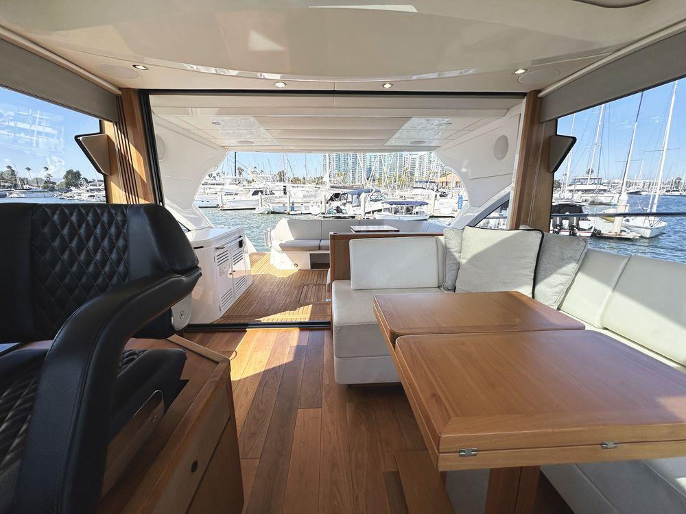 57' 2019 Sunseeker Predator 57
