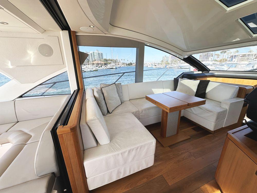 57' 2019 Sunseeker Predator 57