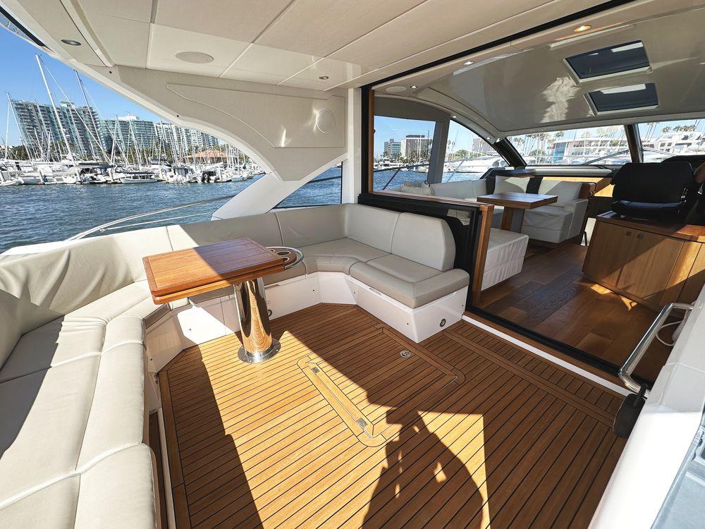57' 2019 Sunseeker Predator 57