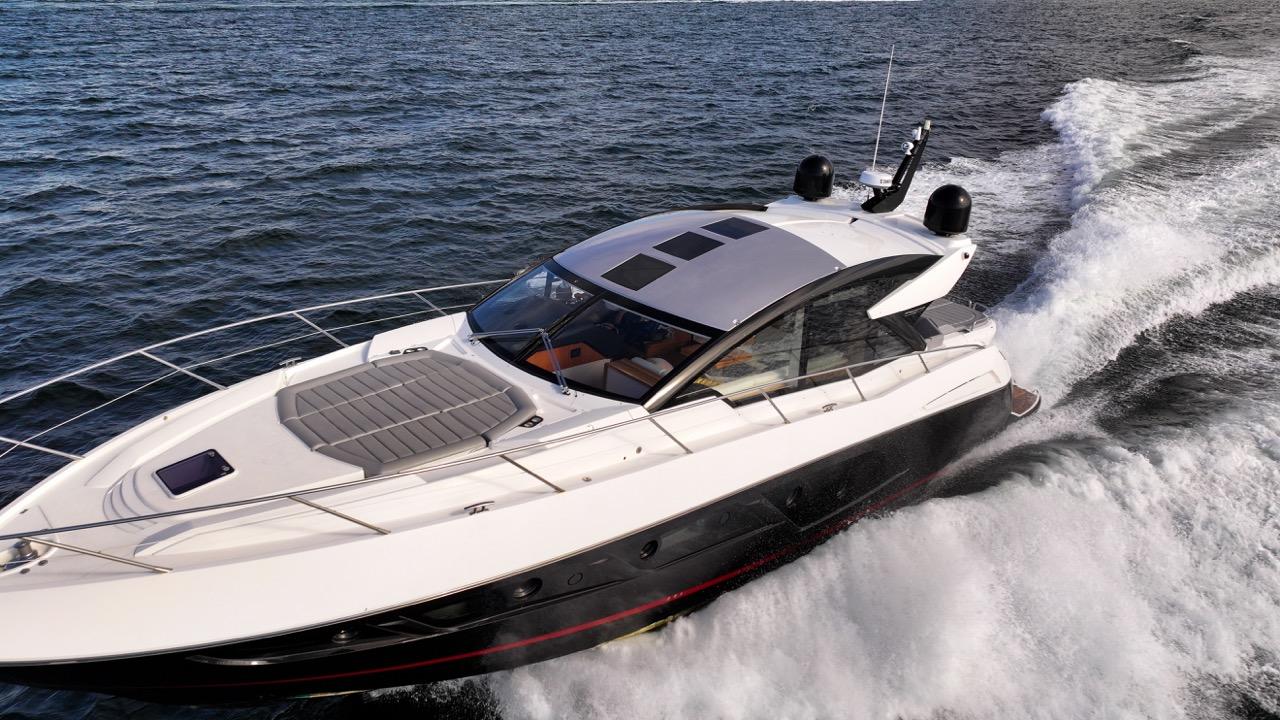 57' 2019 Sunseeker Predator 57