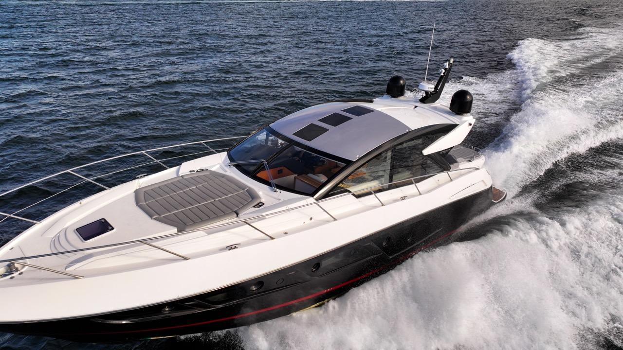 57' 2019 Sunseeker Predator 57