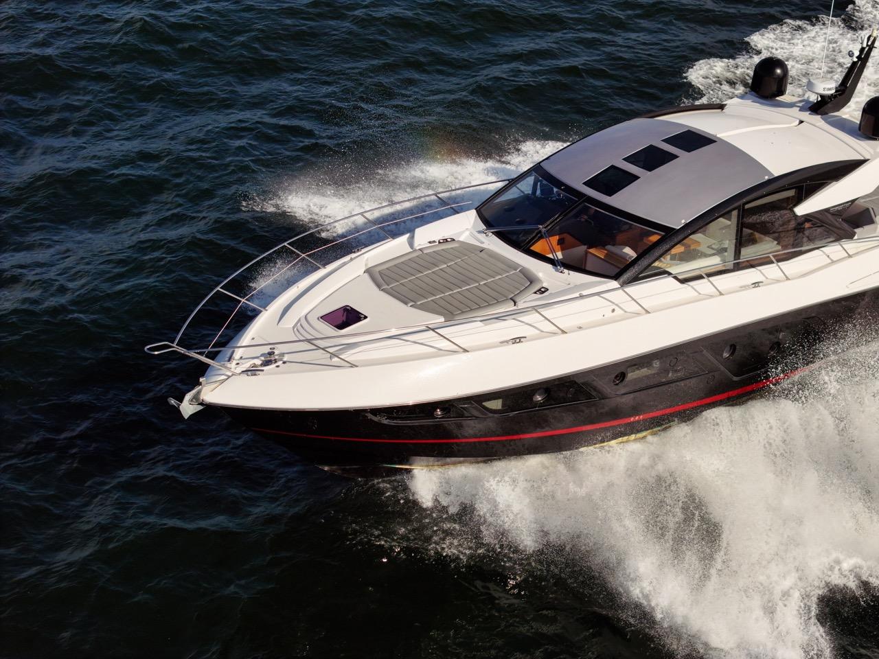 57' 2019 Sunseeker Predator 57