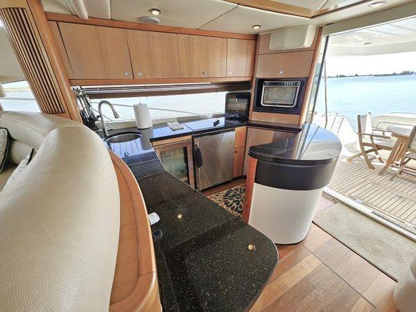 66' 2005 Sunseeker Manhattan 66