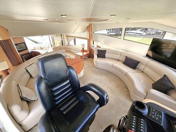 66' 2005 Sunseeker Manhattan 66