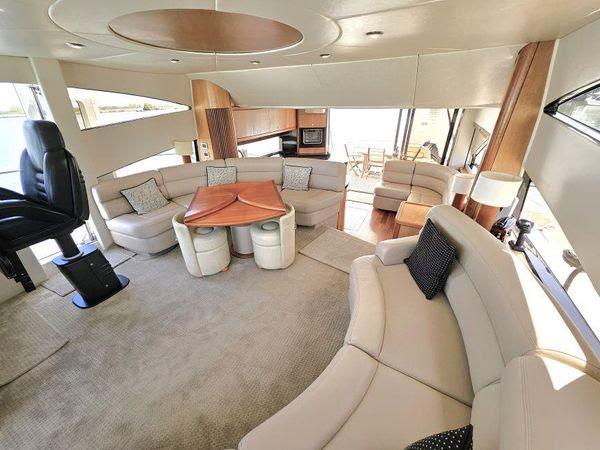 66' 2005 Sunseeker Manhattan 66