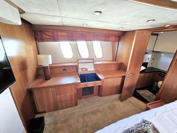 66' 2005 Sunseeker Manhattan 66