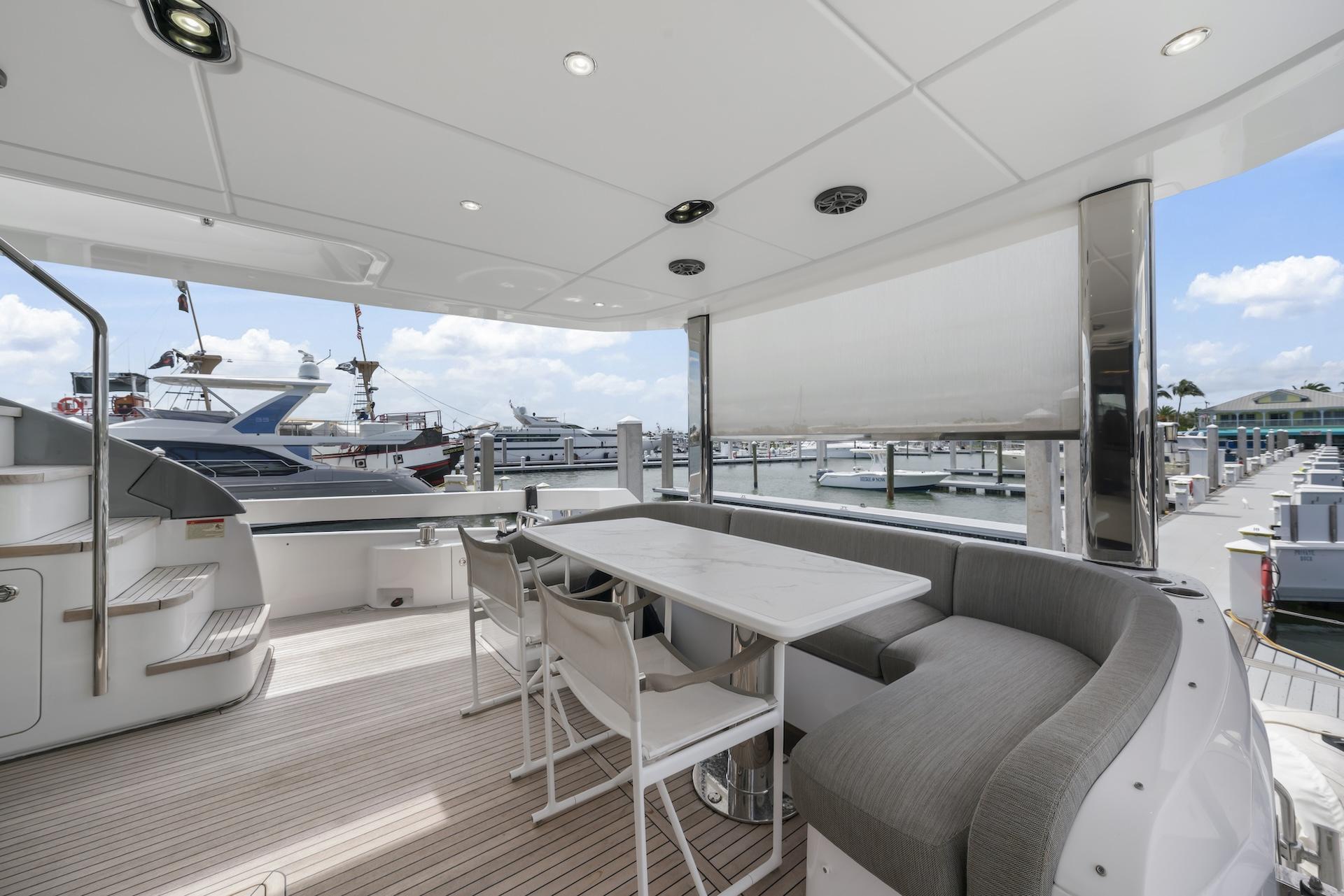 78' 2020 Azimut Fly 78