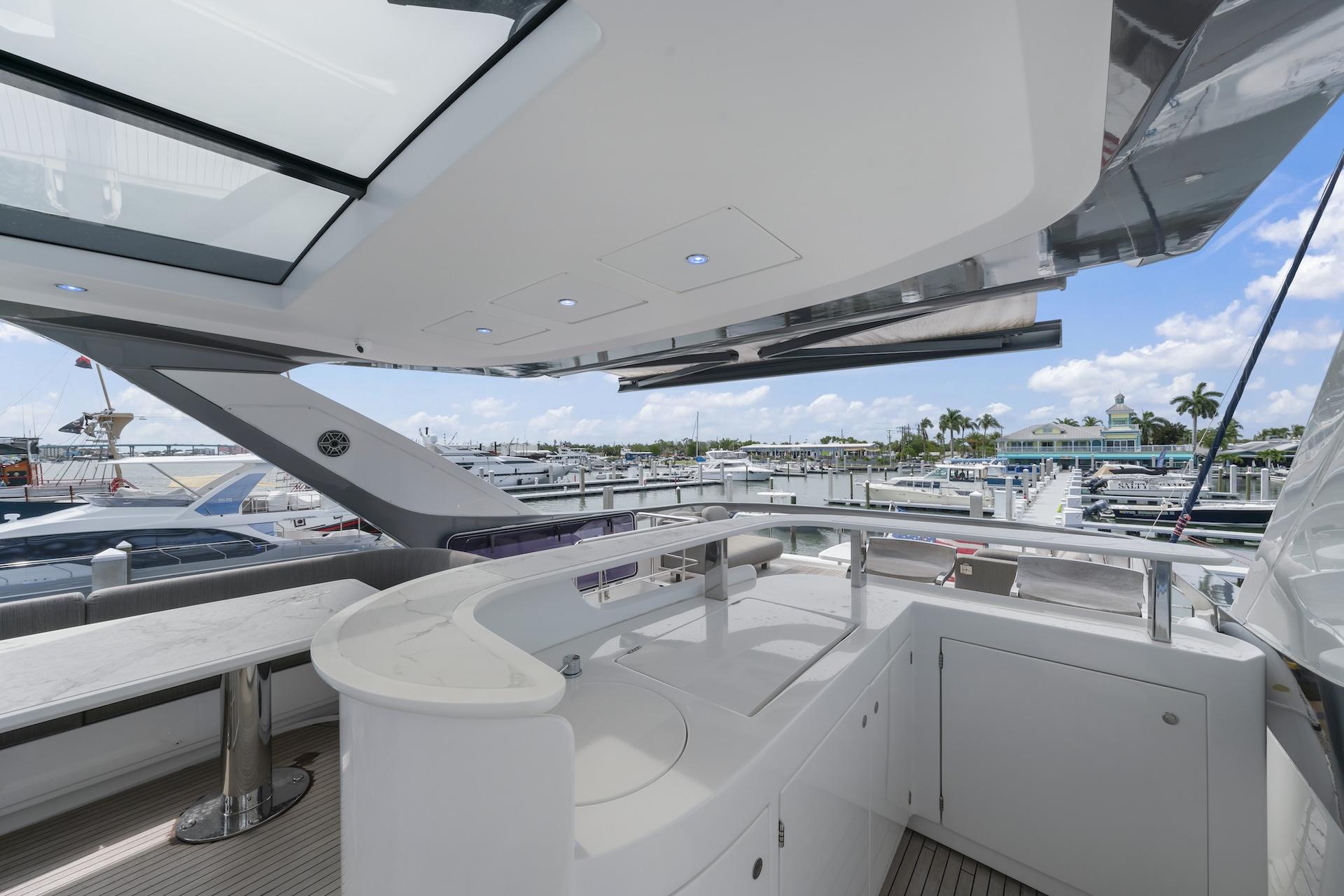 78' 2020 Azimut Fly 78