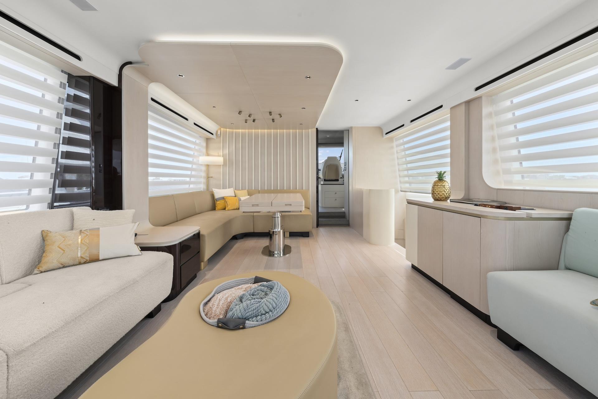 78' 2020 Azimut Fly 78