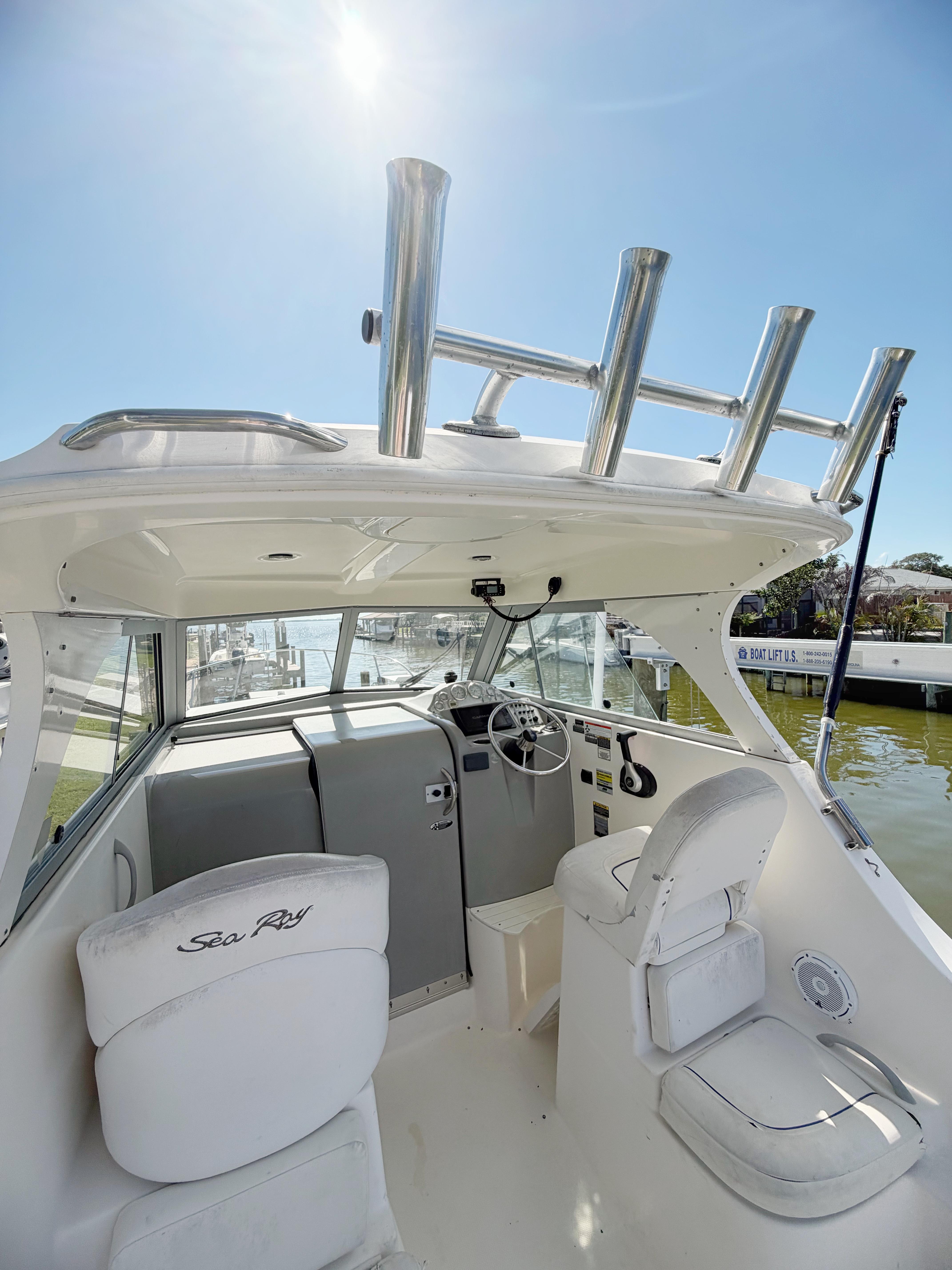 23' 2009 Bayliner Discovery 246