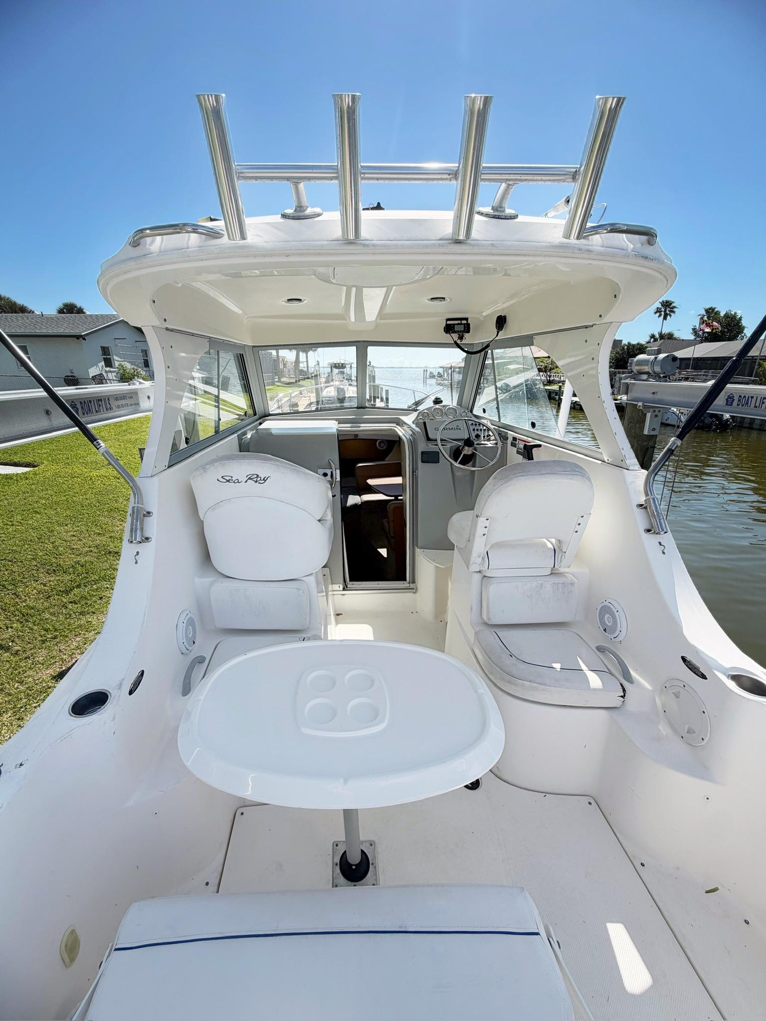 23' 2009 Bayliner Discovery 246