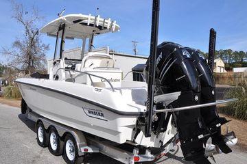 27' 2016 Boston Whaler 270 Dauntless