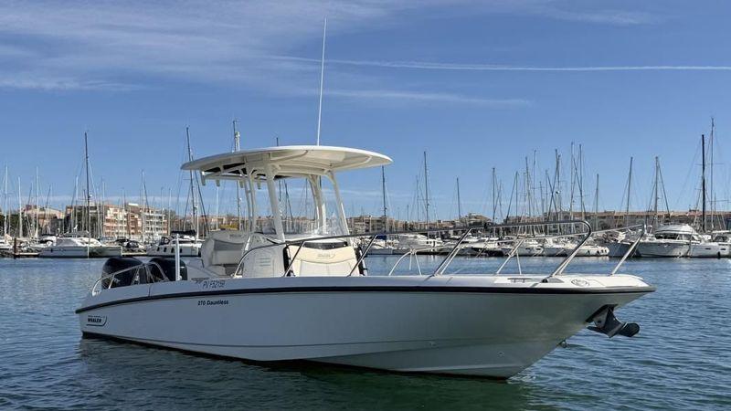 27' 2016 Boston Whaler 270 Dauntless