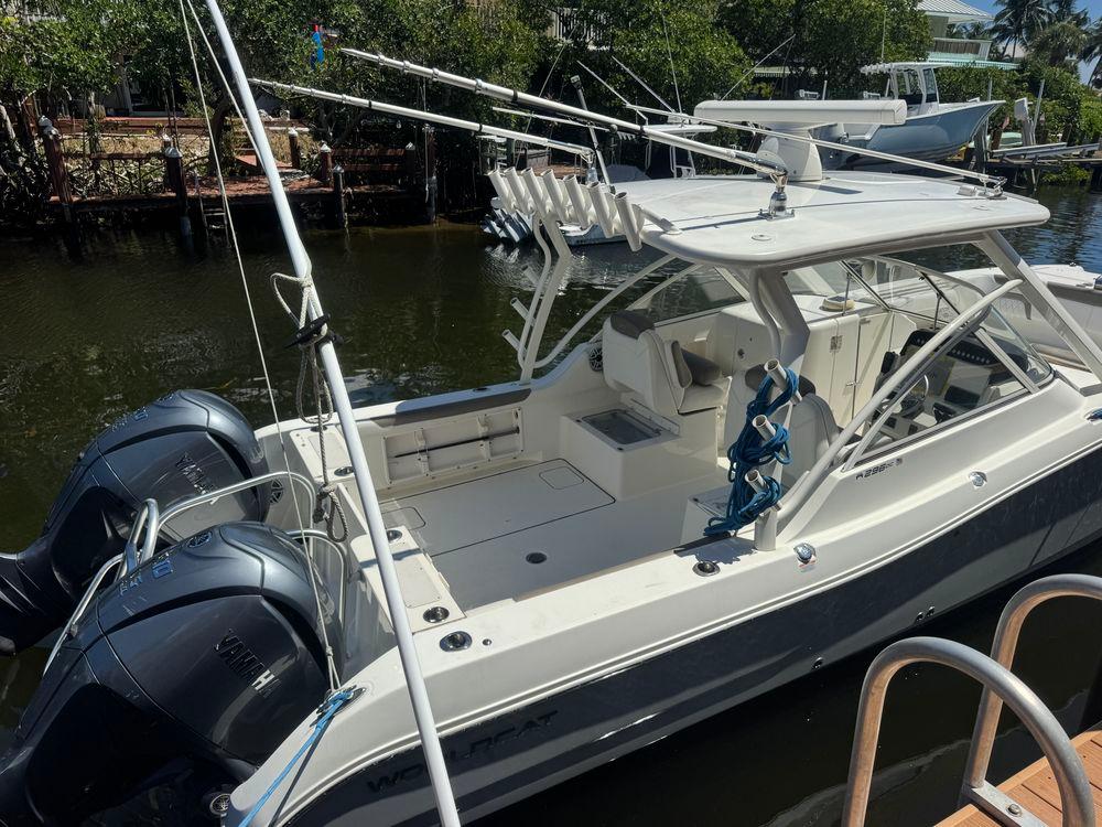 29' 2022 World Cat 296DC