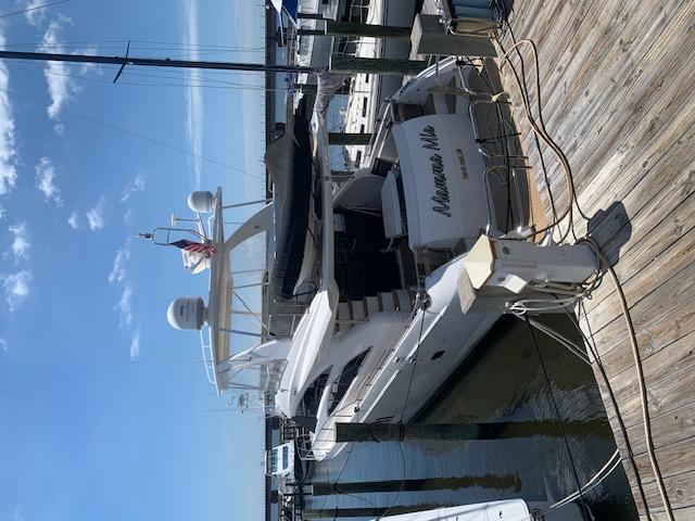 68' 2007 Princess 67 Flybridge Motor Yacht