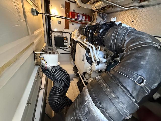 68' 2007 Princess 67 Flybridge Motor Yacht