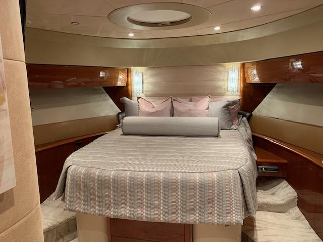 68' 2007 Princess 67 Flybridge Motor Yacht