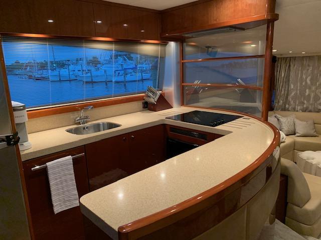 68' 2007 Princess 67 Flybridge Motor Yacht