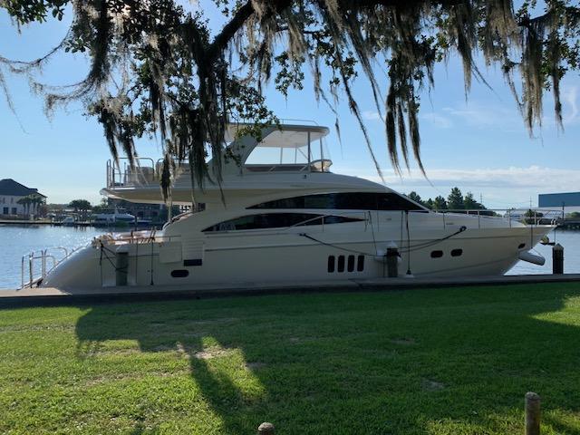 68' 2007 Princess 67 Flybridge Motor Yacht