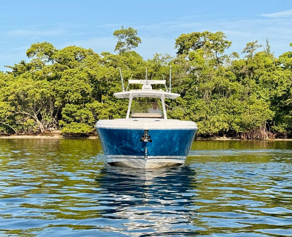 37' 2016 Intrepid 375 Center Console