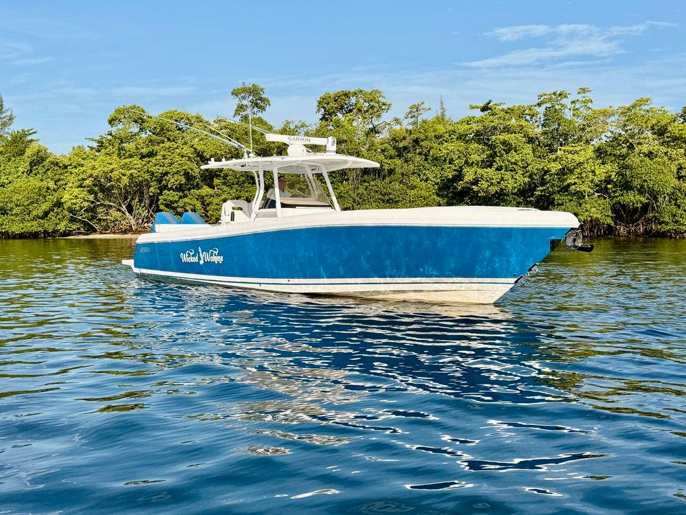 37' 2016 Intrepid 375 Center Console