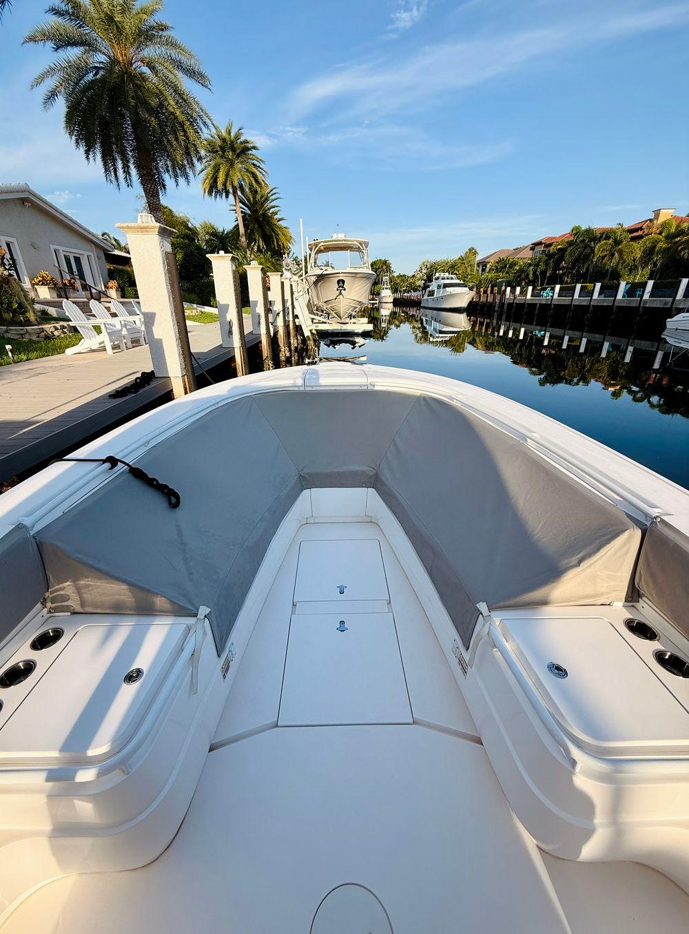 37' 2016 Intrepid 375 Center Console