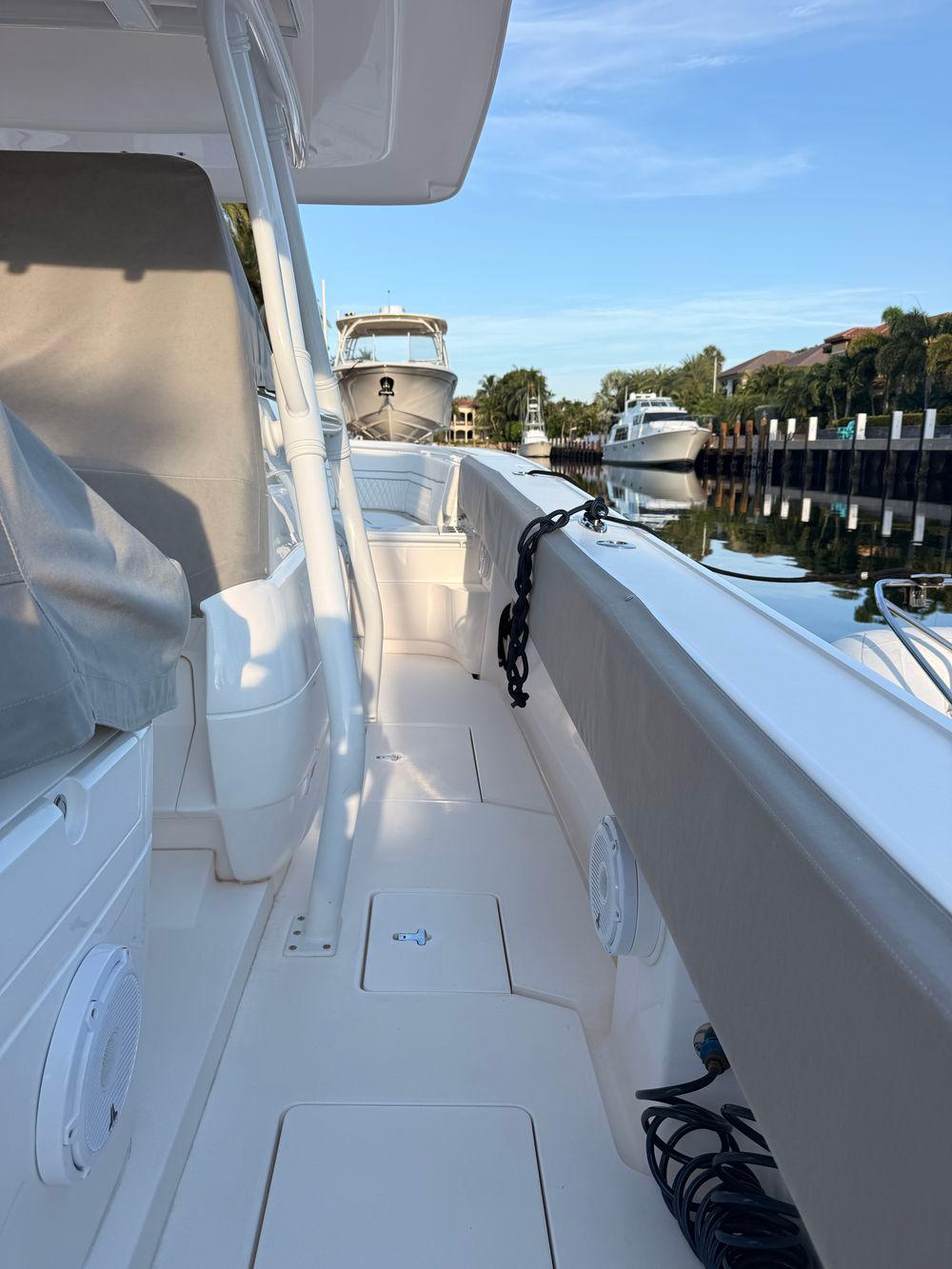 37' 2016 Intrepid 375 Center Console