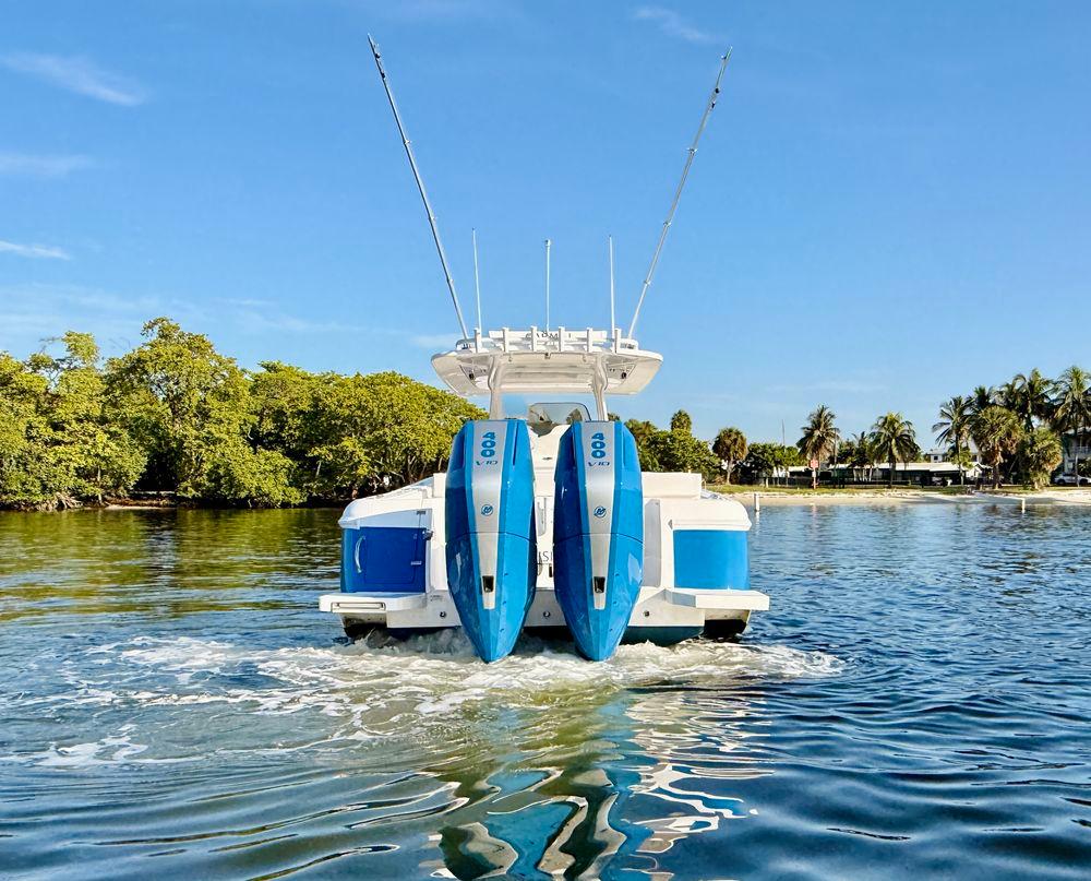 37' 2016 Intrepid 375 Center Console