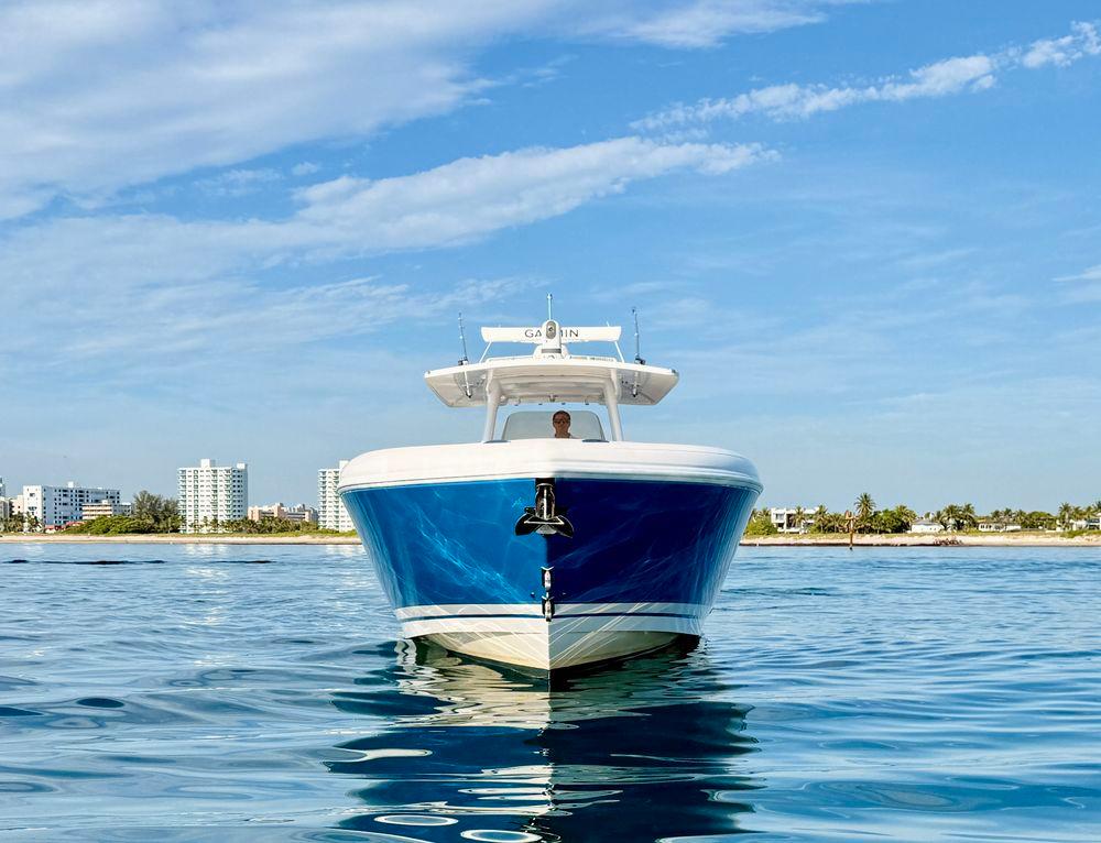 37' 2016 Intrepid 375 Center Console