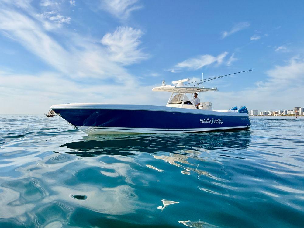 37' 2016 Intrepid 375 Center Console