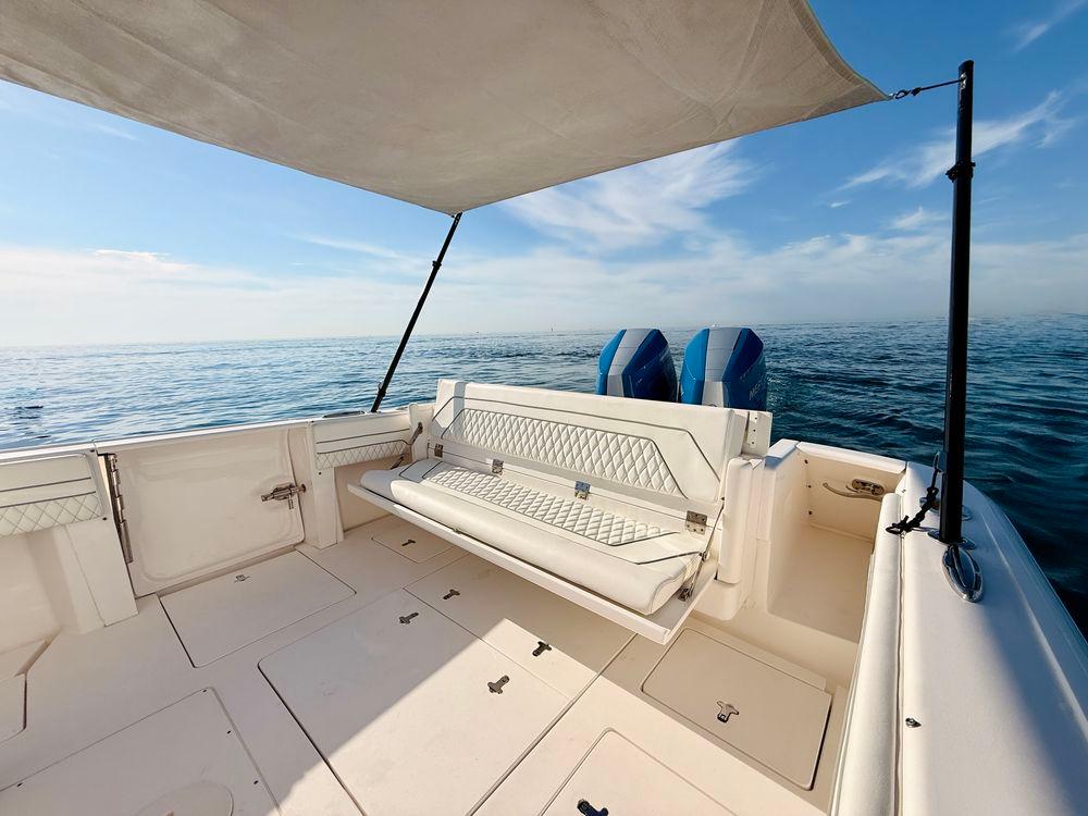 37' 2016 Intrepid 375 Center Console