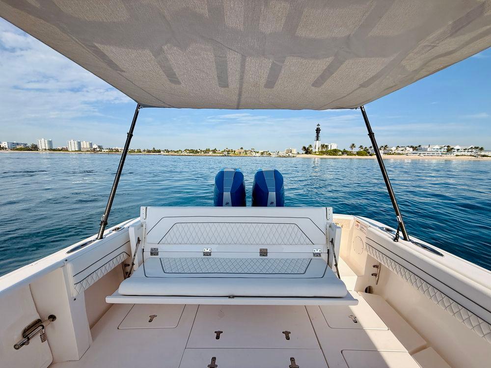 37' 2016 Intrepid 375 Center Console