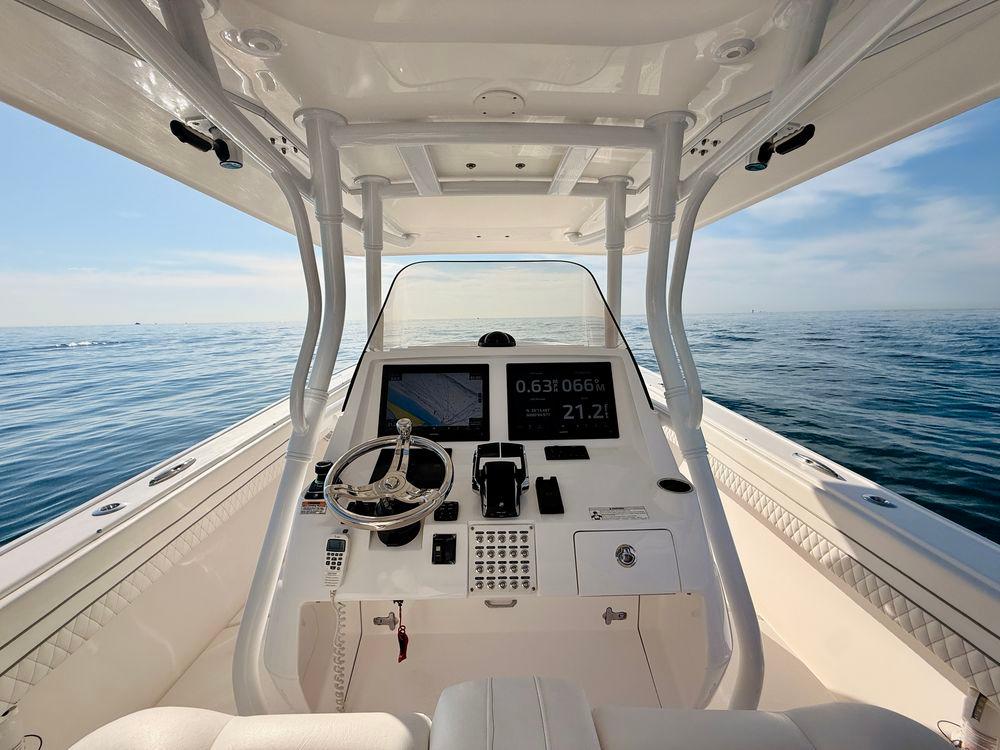37' 2016 Intrepid 375 Center Console