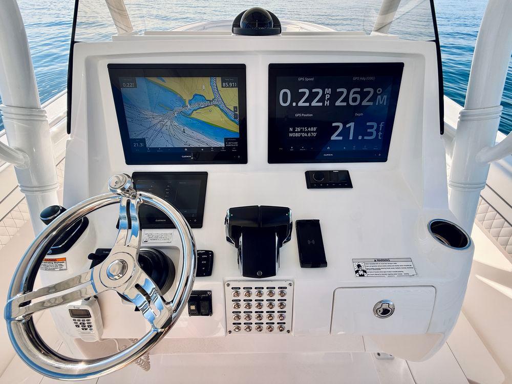 37' 2016 Intrepid 375 Center Console