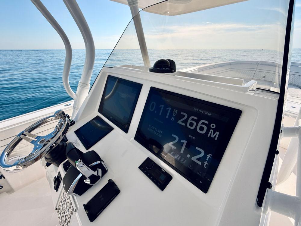 37' 2016 Intrepid 375 Center Console
