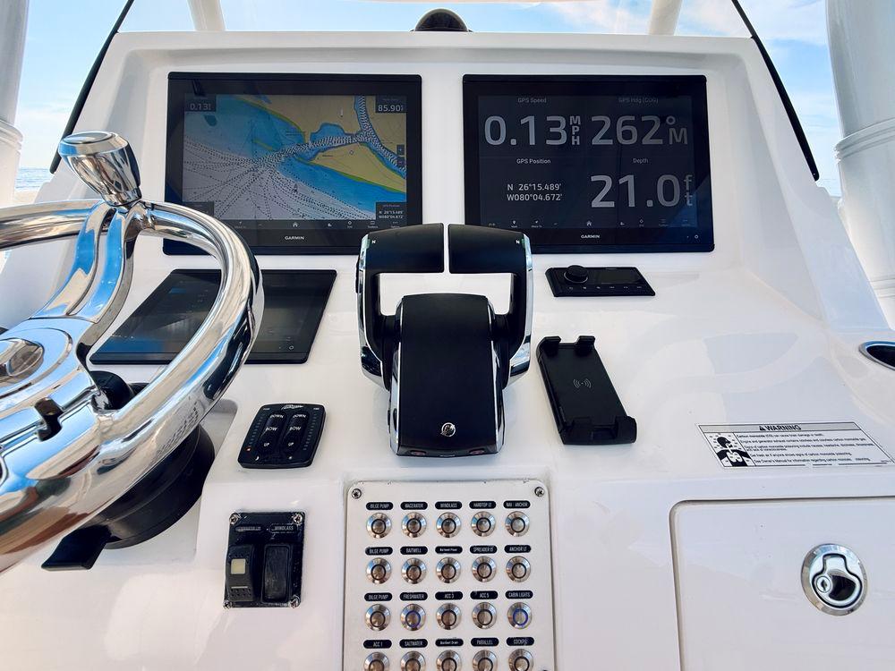 37' 2016 Intrepid 375 Center Console