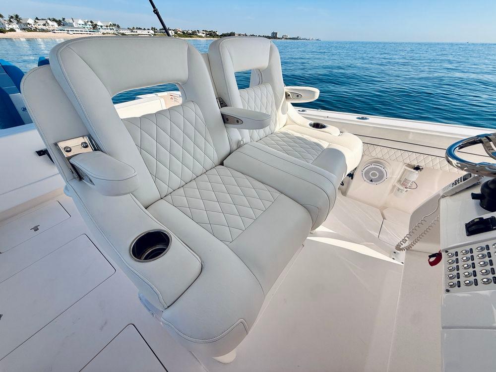37' 2016 Intrepid 375 Center Console