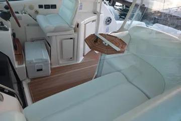 39' 2008 Tiara Yachts 3900 Sovran