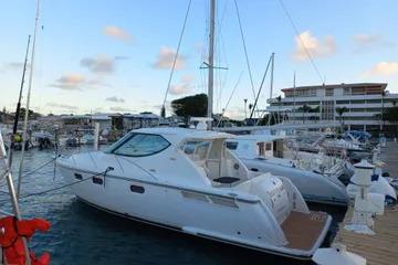 39' 2008 Tiara Yachts 3900 Sovran
