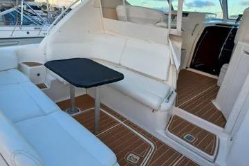 39' 2008 Tiara Yachts 3900 Sovran