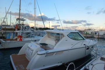 39' 2008 Tiara Yachts 3900 Sovran
