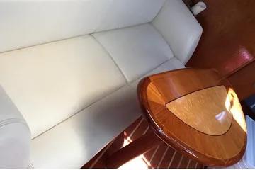 39' 2008 Tiara Yachts 3900 Sovran