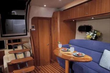 39' 2008 Tiara Yachts 3900 Sovran