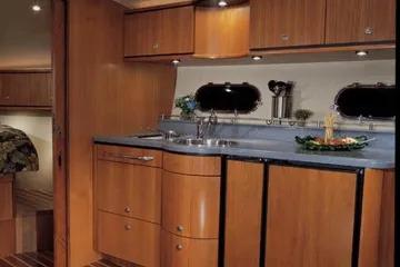 39' 2008 Tiara Yachts 3900 Sovran